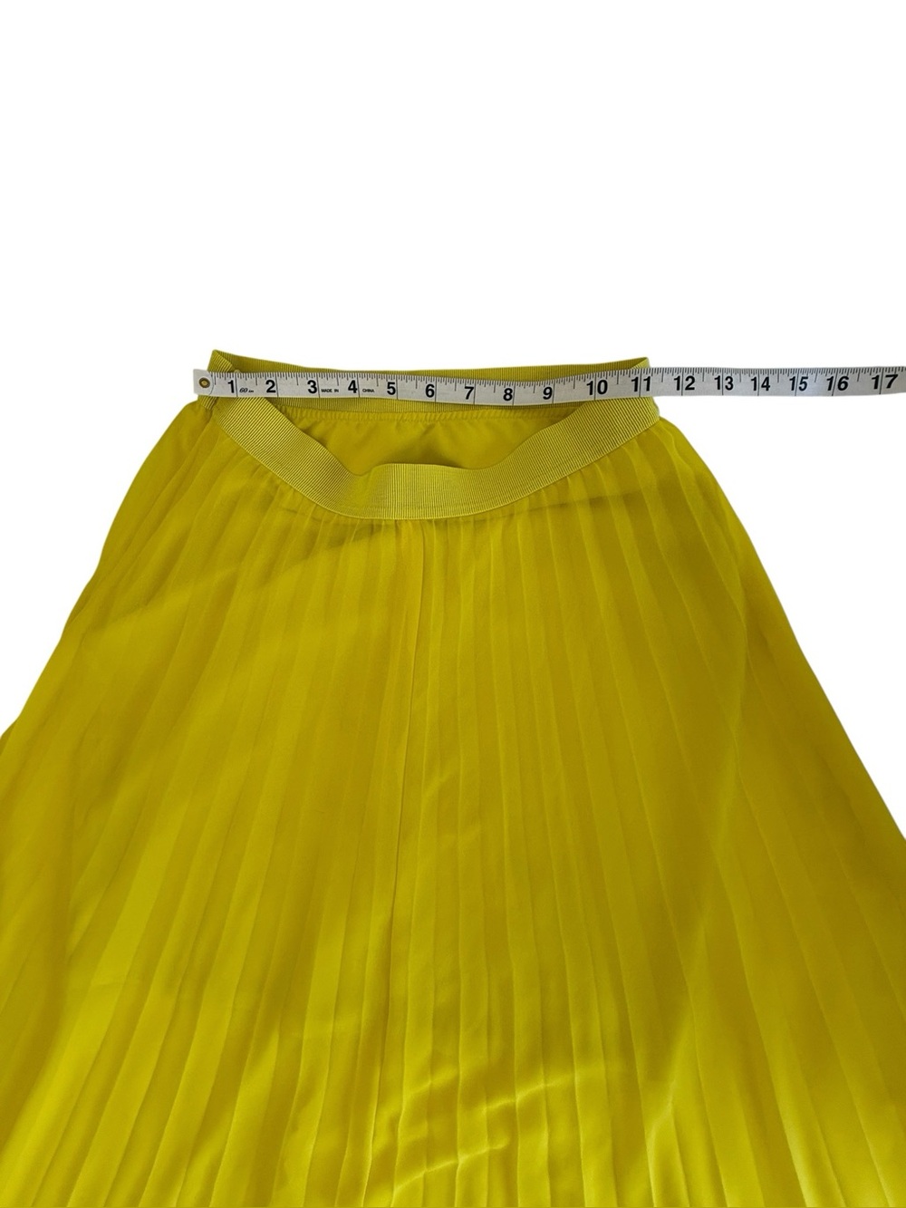 Ann Taylor XS Pleated Chiffon Maxi Skirt Yellow Chartreuse Flowy Side Zip - Picture 9 of 11